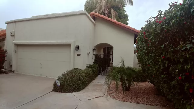 MLS: 6026618 Condo For Sale