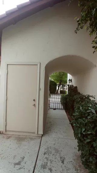 Photo #5: 6026618 Listing 