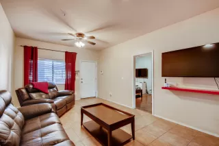 Photo #4: 6026667 Listing