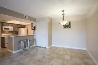 Photo #4: 6027089 Listing 