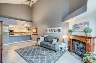 Photo #5: 6027480 Listing