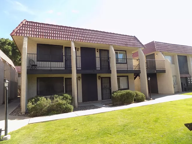 MLS: 6027509 Condo For Sale