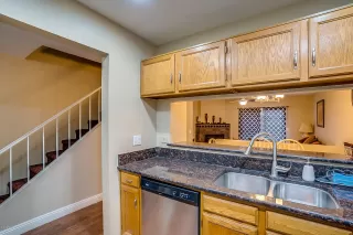 Photo #6: 6027527 Listing