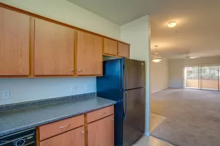 Photo #5: 6027676 Listing