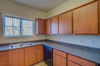 Photo #6: 6027676 Listing