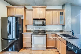 Photo #5: 6027680 Listing