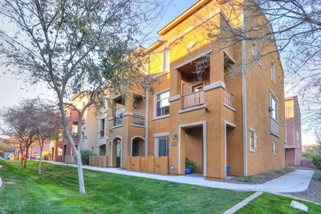 MLS: 6027719 Condo For Sale