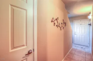 Photo #6: 6027719 Listing