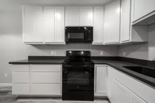 Photo #5: 6027813 Listing