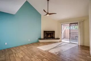 Photo #4: 6028075 Listing