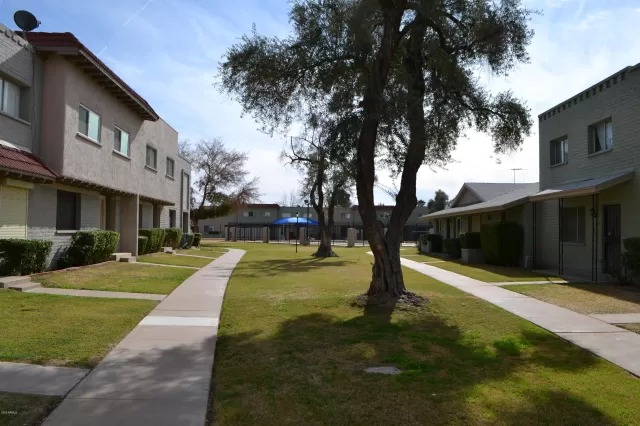 MLS: 6028361 Condo For Sale