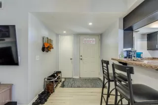 Photo #2: 6028383 Listing