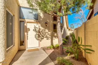 Photo #2: 6028518 Listing