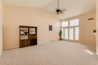 Photo #4: 6028518 Listing