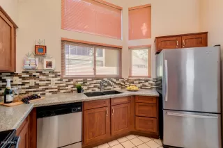 Photo #6: 6028518 Listing