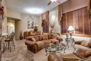 Photo #5: 6028571 Listing