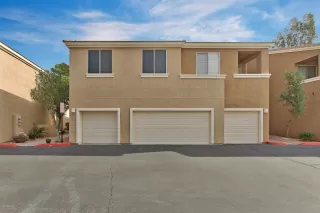 Photo #3: 6028870 Listing