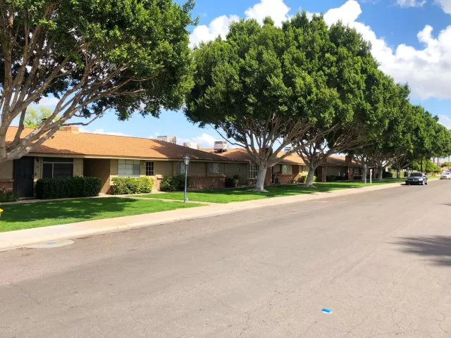 MLS: 6028923 Condo For Sale