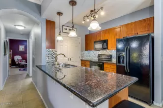 Photo #3: 6029072 Listing