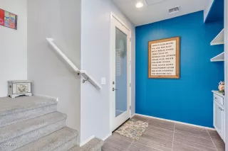 Photo #2: 6029078 Listing