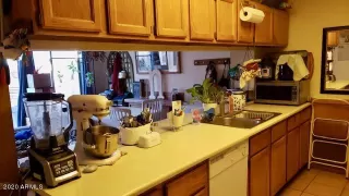 Photo #6: 6029379 Listing