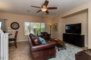 Photo #4: 6029987 Listing