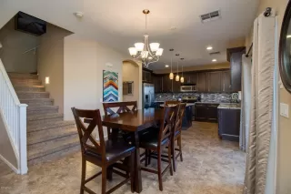 Photo #5: 6029987 Listing