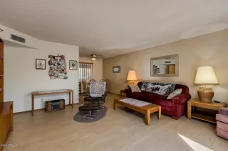 Photo #4: 6030521 Listing