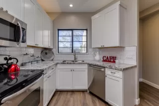 Photo #2: 6030548 Listing