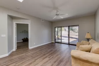 Photo #5: 6030548 Listing