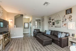 Photo #3: 6030628 Listing 