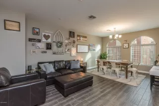 Photo #4: 6030628 Listing 