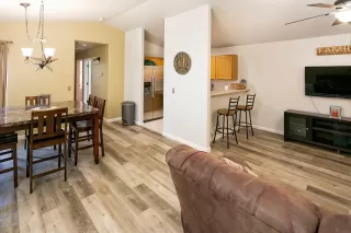 Photo #2: 6030651 Listing