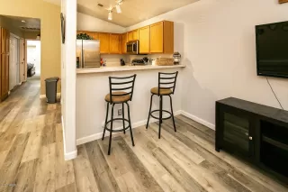 Photo #4: 6030651 Listing