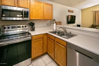 Photo #6: 6030651 Listing