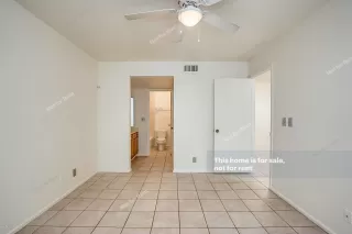 Photo #3: 6030679 Listing