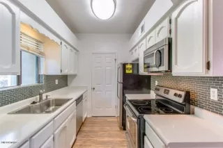 Photo #4: 6030807 Listing