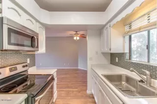 Photo #5: 6030807 Listing