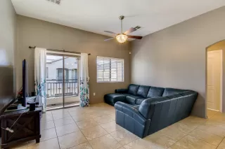 Photo #6: 6030931 Listing