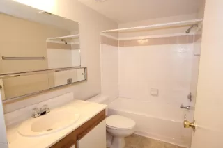 Photo #6: 6031034 Listing 