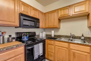 Photo #6: 6031110 Listing