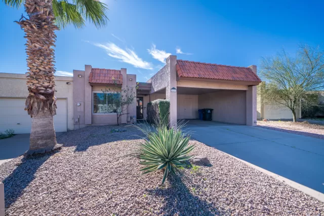 MLS: 6031536 Condo For Sale
