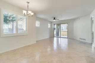 Photo #2: 6031816 Listing 