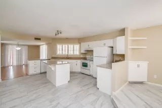 Photo #1: 6031963 Listing 