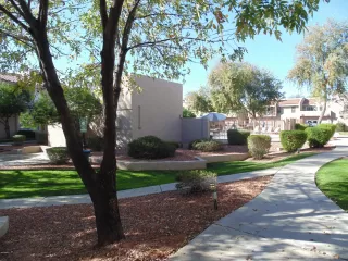 Photo #5: 6032158 Listing