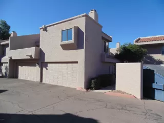 Photo #6: 6032158 Listing