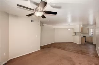 Photo #5: 6032244 Listing