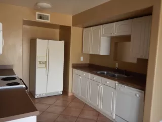 Photo #5: 6032590 Listing 
