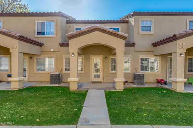 MLS: 6032978 Condo For Sale