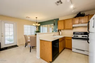Photo #3: 6032978 Listing 